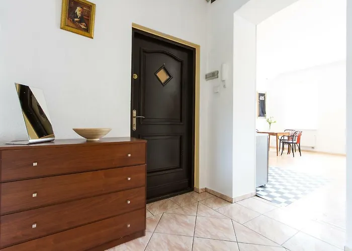 3 Bros' * Цешин