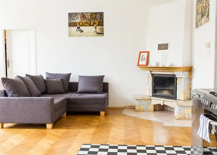 Апартаменты 3 Bros' *